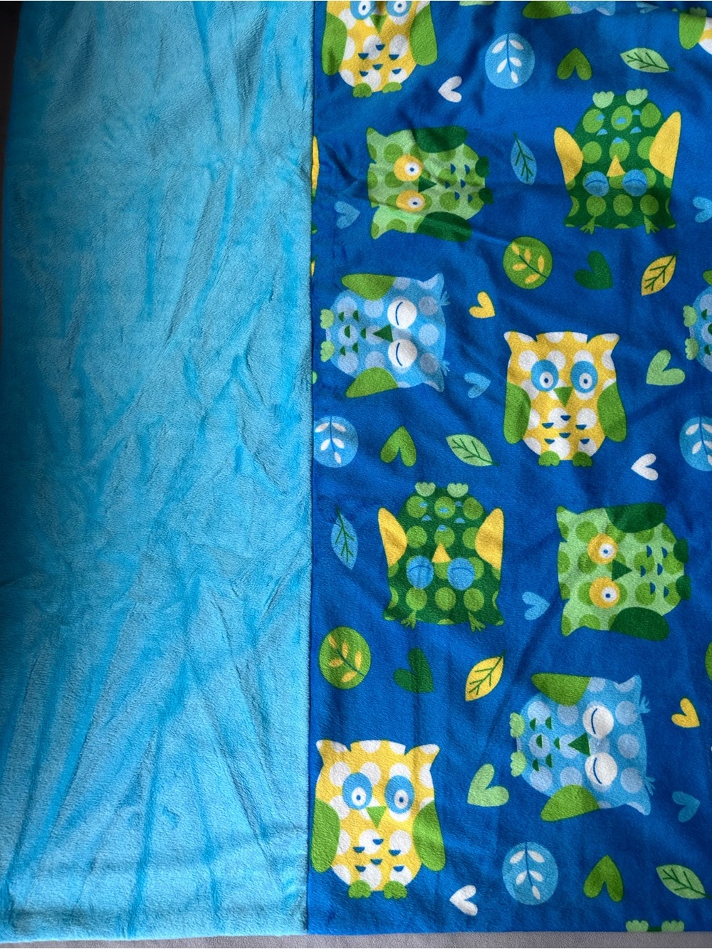 Handmade ~ Baby Blanket ~ Owl Pattern front ~ “I love Mommy Daddy” back